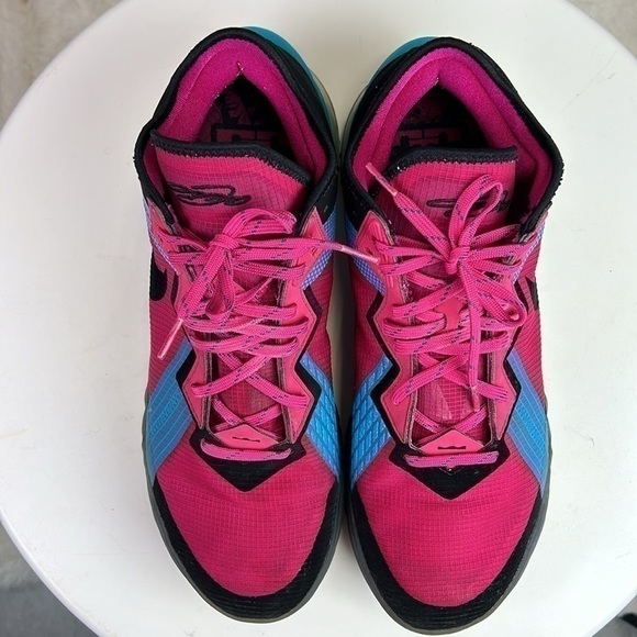 Nike LeBron 18 Low Fireberry Blue Fury Pure Platinum Black CV7562-600 - Picture 9 of 9